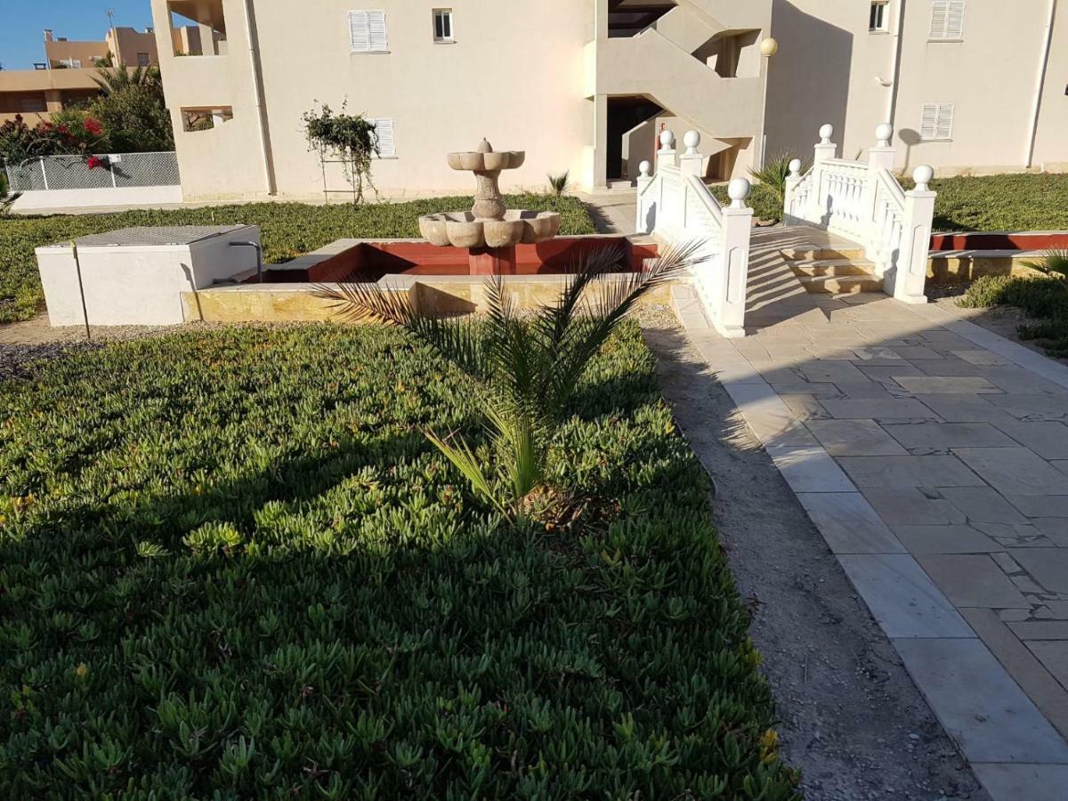 Apartamento Naturista En Primera Linea! Вера Екстериор снимка